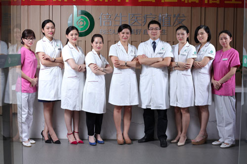 广州植发医院的选择,专业植发医院还是三甲医院